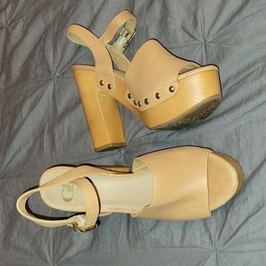 GIANNI BINI wooden heels with upper camel colored leather and silver brad beads